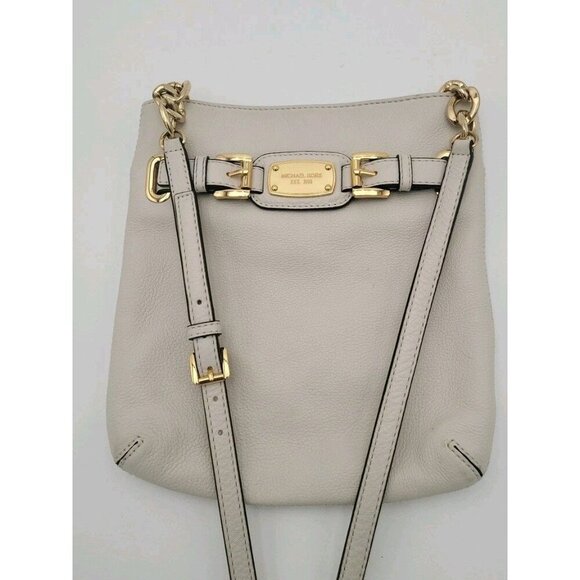 MICHAEL KORS Handbag Crossbody White Ivory Leather Gold Accents Adjustable EUC - Picture 1 of 10